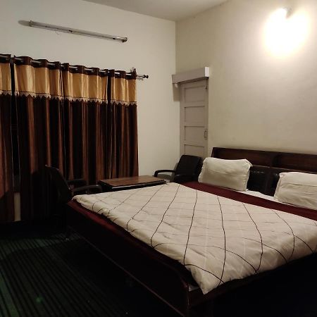 Hotel Royal 恰姆巴 外观 照片